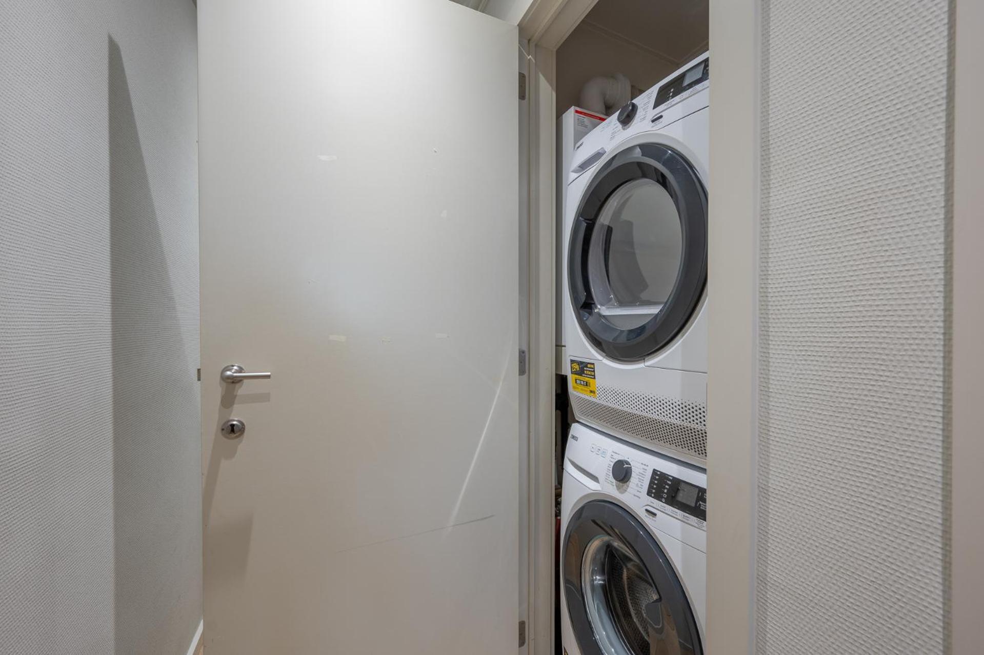Appartementen Op De Zeedijk In Knokke Op De 3E En 4E Verdieping Van Logie Marie Ngoại thất bức ảnh
