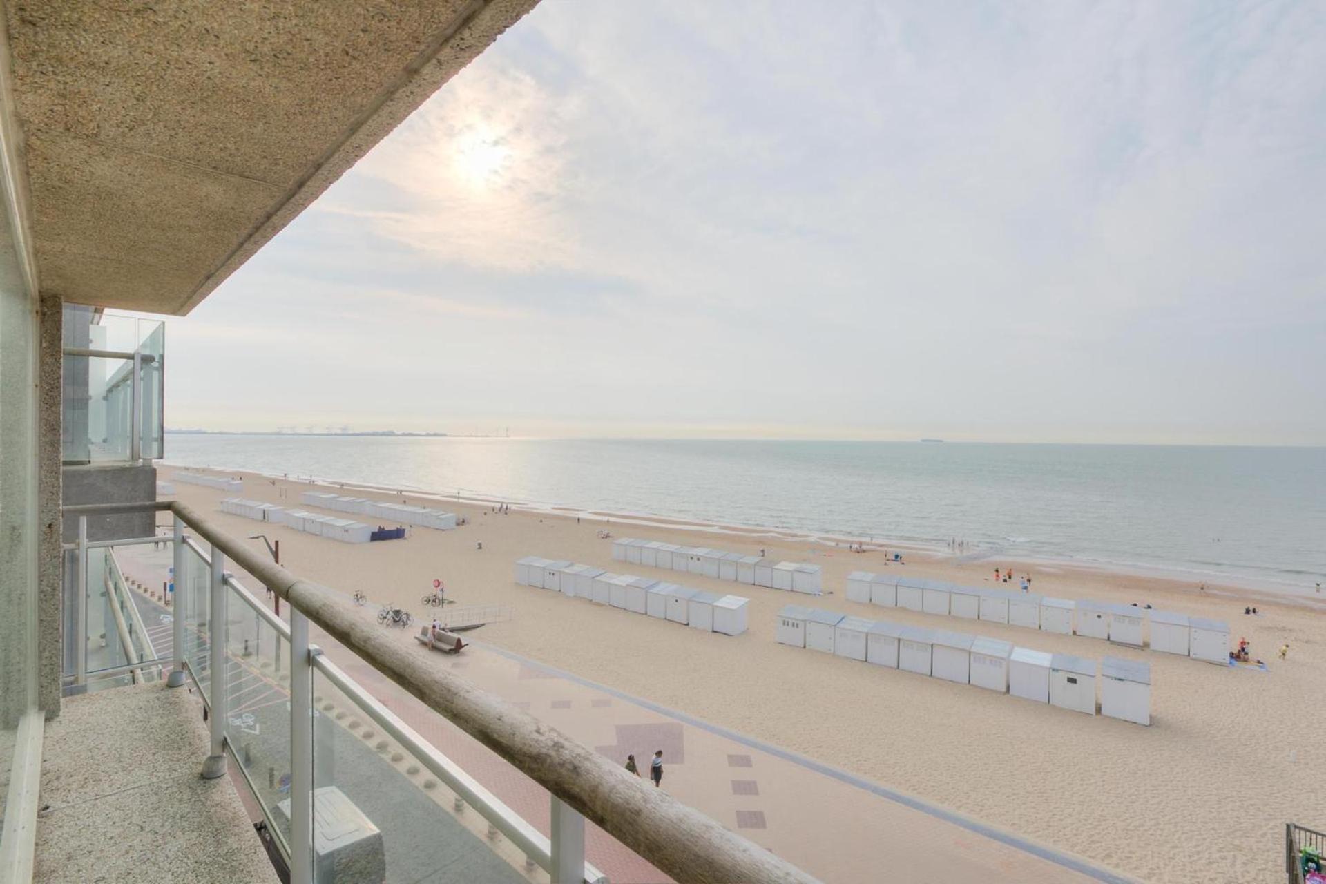 Appartementen Op De Zeedijk In Knokke Op De 3E En 4E Verdieping Van Logie Marie Ngoại thất bức ảnh
